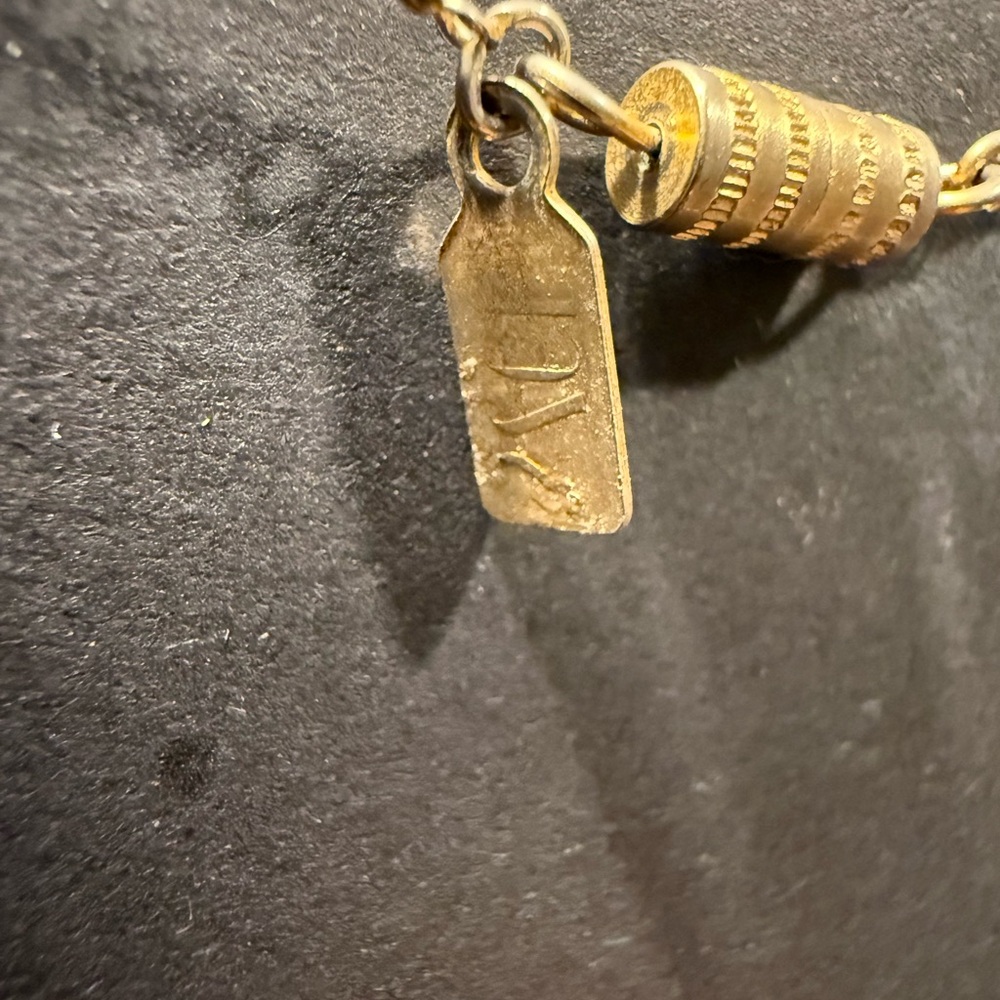 1928 Gold Filigree Heart Necklace vintage - Picture 4 of 5